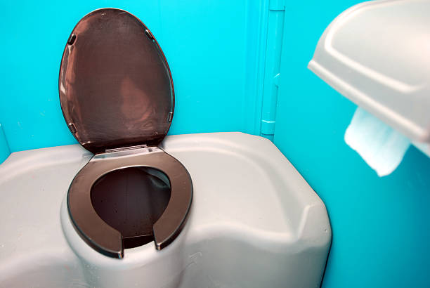 Best Emergency porta potty rental  in Dodge City, KS